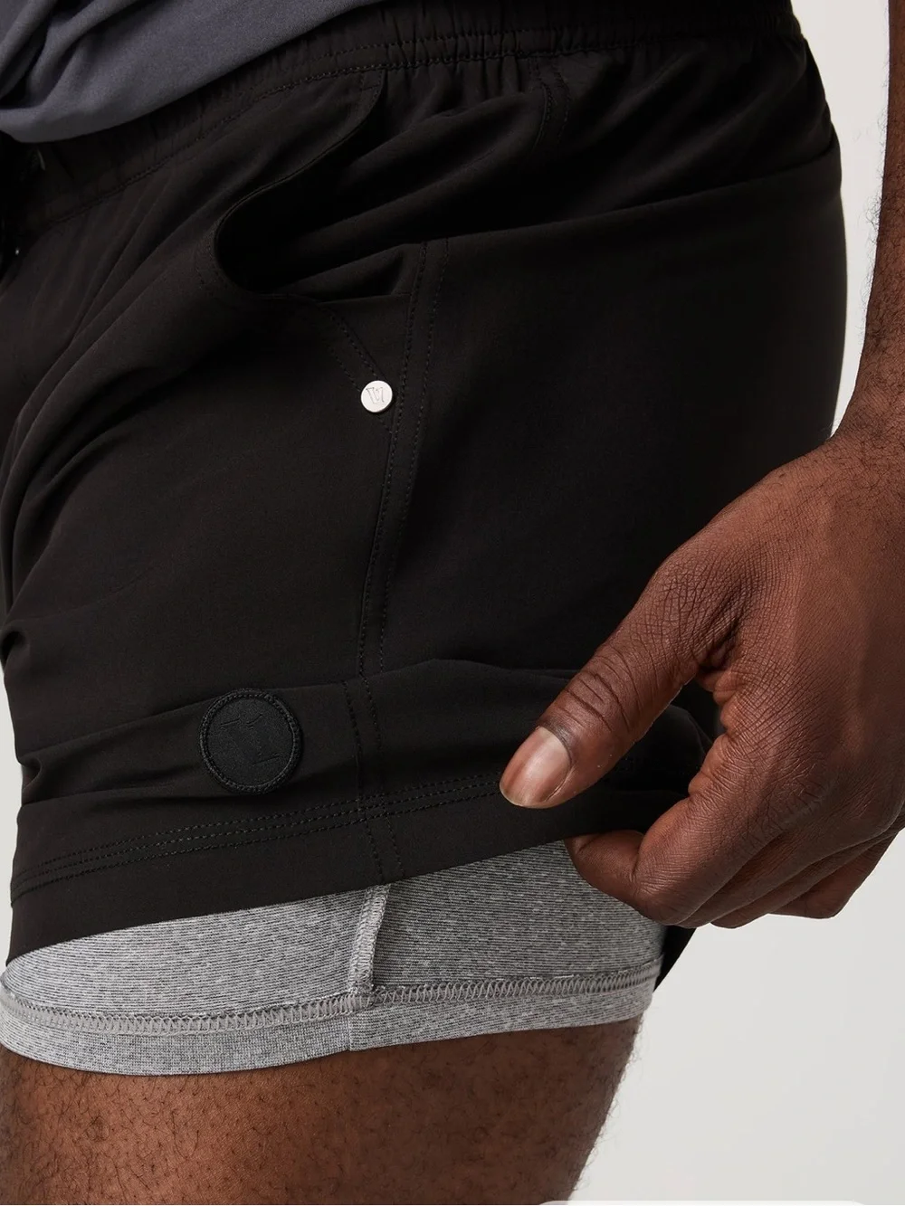 Vuori Kore Short-Tonal Black